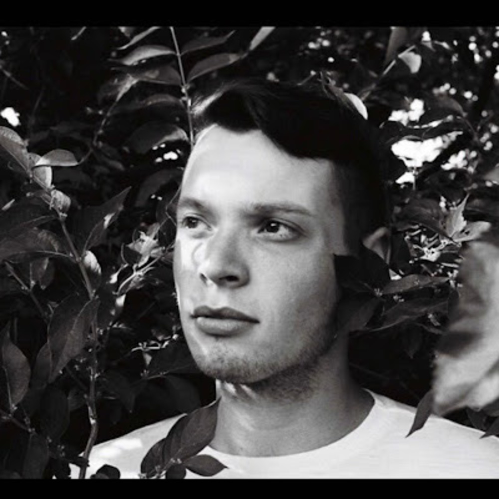 Meet your Posher, Tristen